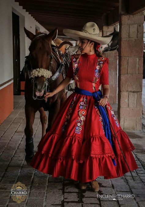 Escaramuza Dresses, Party Guy, Mexican Traditional Clothing, Mariachi Outfit, Folklorico Dresses, Outfit Mexicano, Vestido Charro, Mexican Quinceanera Dresses, Guy Outfits