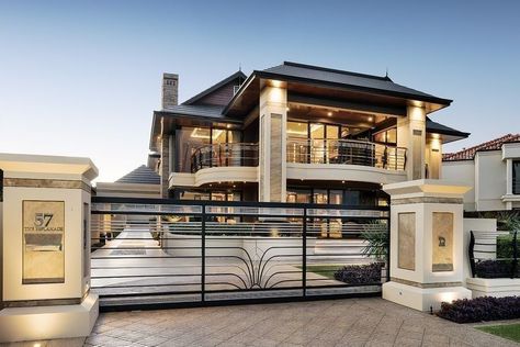 Luxury Houses Mansions, Mansion Designs, Modern Exterior House Designs, House Outside Design, Dream House Rooms, Mansions Luxury, Luxury Homes Dream Houses, Luxury House Designs, Dream House Interior