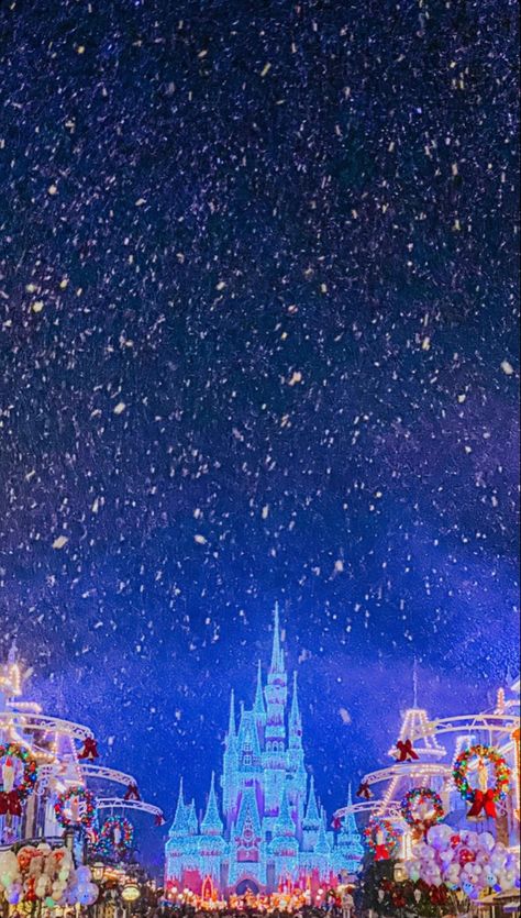 Disney Winter Background, Christmas Disney Wallpaper, Disneyworld Christmas Wallpaper, Magic Kingdom Christmas Wallpaper, Disney World At Christmas, Disney Castle Christmas, Disney World Castle, Disney Castle Fireworks Wallpaper, Pro Wallpaper