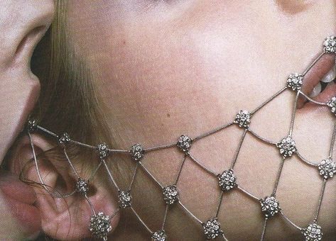 Alia Atreides, Bene Gesserit, Paul Atreides, Padme Amidala, Light Film, Suzanne Collins, Character Aesthetic, Close Up, Diamond Necklace