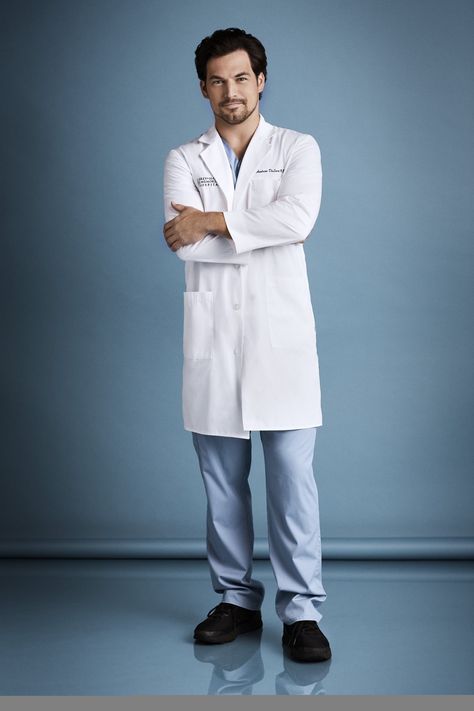 Giacomo Gianniotti, White Coats, Male Doctor, African Wear Styles For Men, Lab Technician, Branding Session, Physician Assistant, Bad Design, White Coat