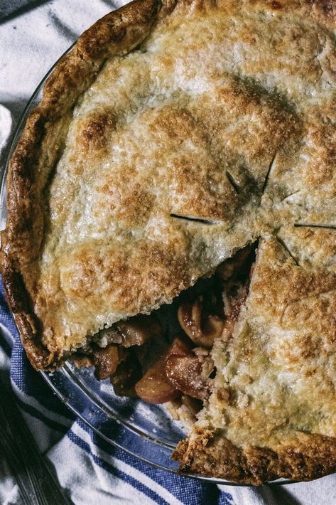 Apple Butter Apple Pie with Cream Cheese Crust - My Kitchen Little Apple Butter Apple Pie, Apple Pie With Cream Cheese, Cream Cheese Crust, Pie With Cream Cheese, Cream Cheese Pie Crust, Cream Cheese Pastry, Cream Cheese Pie, Humble Pie, Cheese Pastry