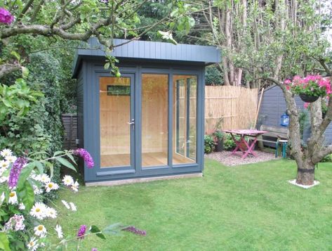 Contemporary Garden Studios | Delivery & Installation Incl. Landscaping Courtyard, Modern Front Garden, Garden Ideas Australia, Small Garden Office, Front Garden Ideas, Small Summer House, Contemporary Gardens, Modern Gardens, City Gardens