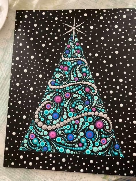 Point Paint, Painted Christmas Cards, Jeweled Christmas Trees, Mandala Art Therapy, Holiday Painting, Homemade Christmas Cards, Mandala Artwork, Dot Art Painting, Mandala Dots