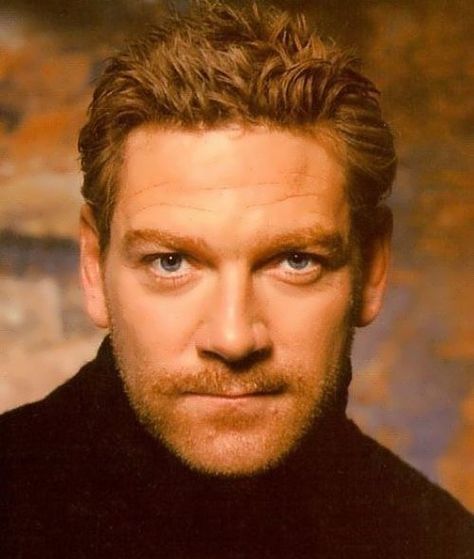 British Tv Series, Kenneth Branagh, Actors Male, Male Actors, Beard Love, British Actors, Famous People, Movie Stars, Cortes De Pelo