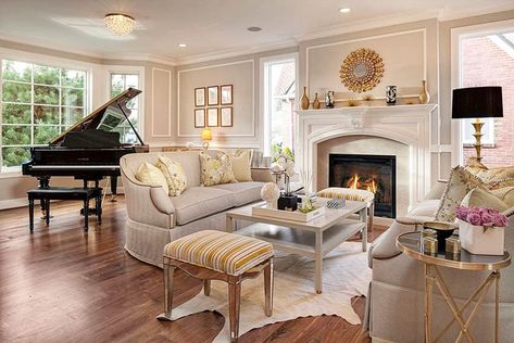 Grand Piano in Living Room (Design Guide) Grand Piano Living Room, Grand Piano Room, Piano Room Decor, Piano Living Rooms, Baby Grand Piano, Living Room Furniture Arrangement, Piano Room, Open Concept Living Room, Grand Piano