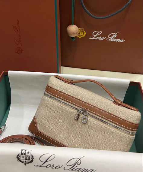 Loro Piana Bag, Jewerly Bag, Eid Pics, Cheap Brands, Qatar Doha, Honeymoon Outfits, Lv Bags, Everyday Fashion Outfits, Jeddah