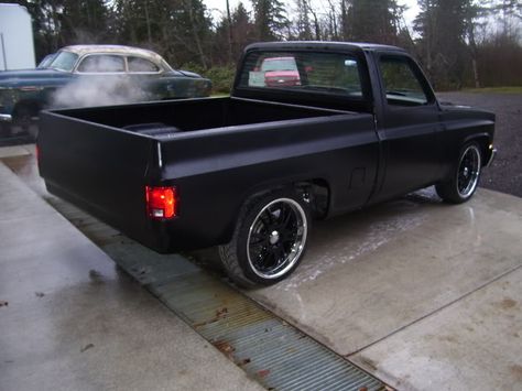 Lets see your Blacked out Trucks!! - Chevy Truck Forum | GMC Truck Forum - GmFullsize.com 1984 Chevy C10, Black Trucks, Chevy Trucks Accessories, Classic Cars Trucks Chevy, Gmc Suv, Gmc Trucks Sierra, Trucks Chevy, Studebaker Trucks, Dropped Trucks