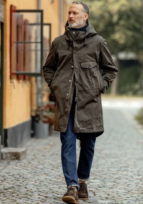 Parka Men Outfit, Barbour Style Men, Parka Outfit Men, Americana Fashion Men, Parka Outfit, Barbour Style, Parka Men, Estilo Hipster, Aesthetic Outfits Men