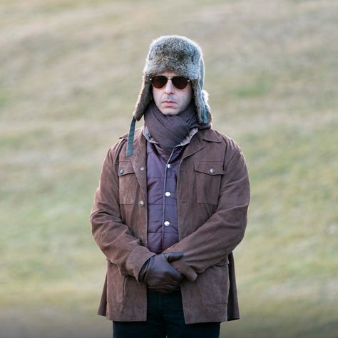 Kendall Roy Icon, Succession Art, Succession Cast, Succession Kendall, Succession Aesthetic, Jeremy Strong, Kendall Roy, Old Money Style, Fur Hat