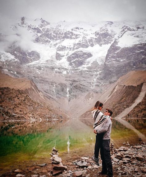 Perú Destinations 🇵🇪’s Instagram post: “Hermosas fotos desde el lake humantay en Cusco 🙌🥰 #PeruDestinations  Photo by @cualquierdestino @tomvig” Lake Humantay, Photoshoot Ideas For Boyfriend, Good Photos, Creative Photoshoot Ideas, Abstract Painting Acrylic, Abstract Acrylic, Couples Photoshoot, Acrylic Painting Canvas, Photoshoot Ideas