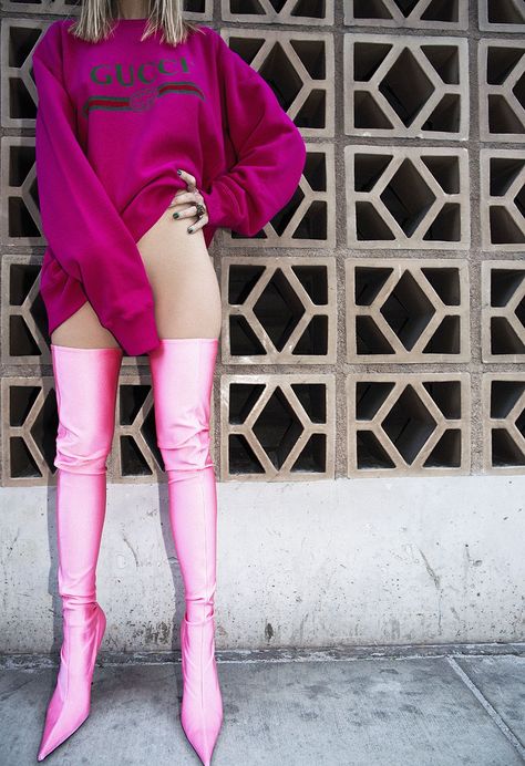 Knee High Boots Outfit Party, Pink Boots Outfit, Fall Fashion Trends Women, Pink Boots, Fashion Tights, Fall Fashion Trends, Edgy Outfits, Fashion Fabric, Boots Outfit