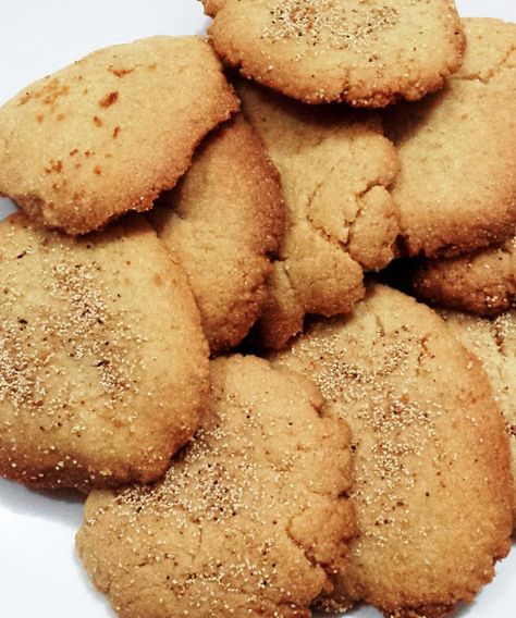 Cookbook: ROAT (SEMOLINA BISCUITS) Sultana Biscuits Recipe, Semolina Biscuits, Semolina Dumplings, Semolina Custard, Sultana Biscuits, Saffron Extract, Mango Cake, Let Me Love You, Cardamom Powder