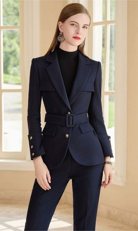 Formal Suits For Women, Lady Suit, Looks Kate Middleton, Dark Blue Pants, Office Suit, 2 Piece Suit, Stylish Work Attire, Woman Suit Fashion, Power Suit