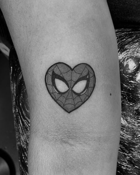 tattoo I did yesterday of a spider-man heart, thank you again for trusting me very very appreciated!!🖤❤️ Marvel Inspired Tattoos, Spiderman Tattoo Design, Spider Man Heart, Man Heart, Spiderman Tattoo, Inspired Tattoos, The Heart Of Man, Minimalist Tattoo, Tattoo Design