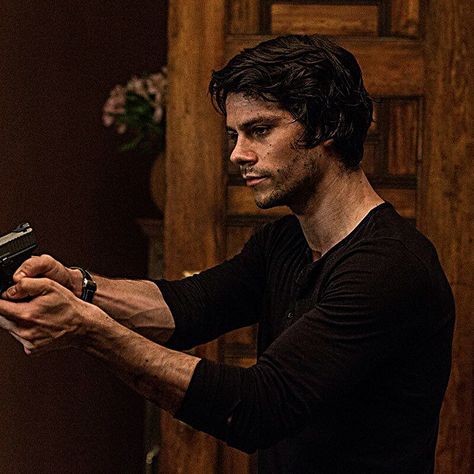 Dylan Obrien American Assassin, Dylan O Brian, American Assassin, Dylan O Brien Cute, Mitch Rapp, Dylan Obrian, Dylan Obrien, Character Icons, Focus Motivation