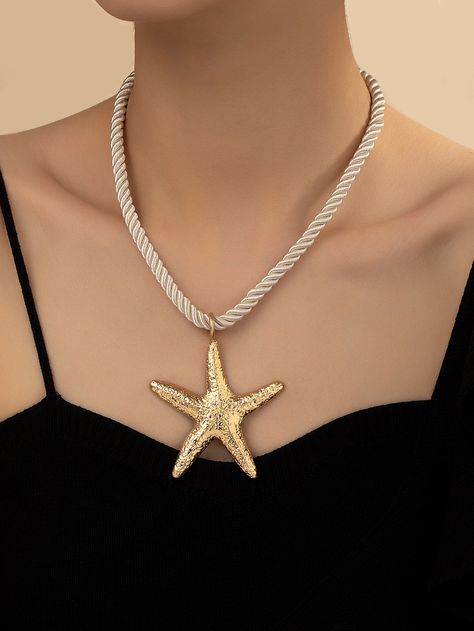 Starfish Charm NecklaceI discovered amazing products on SHEIN.com, come check them out! Autumn Cowgirl, Starfish Necklace, Feather Pattern, Jewelry Inspo, Dream Jewelry, Cuff Bangles, R5, Hair Claw, Starfish