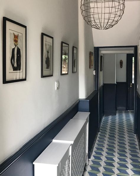 8,240 Followers, 917 Following, 381 Posts - See Instagram photos and videos from @mirandadunnlondon Navy Hallway, Hallway Wall Colors, Entrance Hall Decor, Grey Hallway, Hallway Paint, Victorian Hallway, Hallway Colours, Entrance Way, Hallway Inspiration