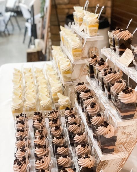 Looking for a stunning dessert table that makes serving a breeze? Our cake shots are the answer! No more slicing cake in the back—just grab, enjoy, and indulge. 🙌🏻 Plus, with multiple flavors on display, like these lemon bar and double chocolate brownie shots, every guest can find their favorite! And let’s be honest, cake shots bring a level of elegance that goes way beyond a simple slice or a cupcake. Your dessert spread has never looked this good—or been this easy to serve! . . . . . N... Brownie Shots, Cake Shots, Double Chocolate Brownies, Lemon Bar, Dessert Spread, Lemon Bars, Double Chocolate, Be Honest, Dessert Table