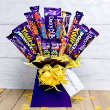 Chocolate Bouquets | Funky Hampers Dairy Milk Caramel, Chocolate Cadbury, Drinking Gift, Chocolate Hampers, Cadbury Chocolate, Sweet Bouquet, Cadbury Dairy Milk, Creative Birthday Gifts, Lollipop Candy