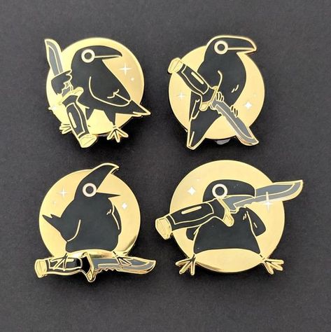 Sabtastique 🦆 on Instagram: "THE BOIS 🔪 Knife crow pins are now live on Etsy! (link in bio) All 4 of these pins are based on a real crow from Vancouver named Canuck the Crow! He even has an Instagram: @canuck_and_i and it's worth a follow. 💖 PLEASE NOTE: I can't guarantee these will arrive in time for Christmas if you are outside of Canada and the USA. Read the Etsy listing for suggested order deadlines. #crow #raven #canuck #pins #enamelpin #knife #gold #etsyshop #canuckthecrow #corvid" Silent Hill Art, Crows Drawing, Crow Art, Props Art, Crows Ravens, Skull Logo, Bird Skull, Knife Art, Cool Patches