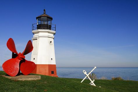 15 Best Things to Do in Vermilion, OH Vermillion Ohio, Vermilion Ohio, Marblehead Lighthouse, Travel Nurse, Harbor City, Ohio Travel, Ohio History, Dream Future, Hocking Hills