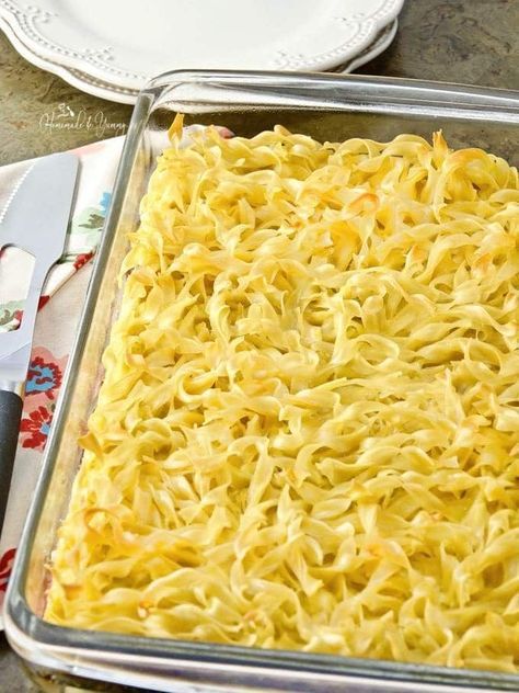 Traditional Egg Noodle Casserole Ukrainian Style is a recipe from my childhood. Noodles baked with milk and eggs produce a custard like centre with a crunchy top. This was my favourite after school snack. Eggs And Noodles, Easy Pickled Eggs, Egg Noodle Casserole, Pickled Eggs Recipe, Egg Noodle Recipes, Eastern European Recipes, Ukrainian Style, Noodle Recipes Easy, Ukrainian Recipes