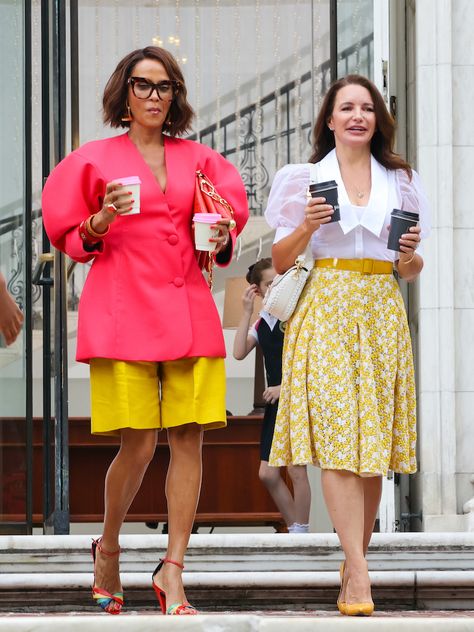 Nicole Ari Parker Dons Pink Top & YSL Sandals for ‘And Just Like That’ – Footwear News Satc Outfits, Nicole Parker, Saint Laurent Sandals, Hot Pink Top, Edgy Dress, Kristin Davis, Ysl Sandals, Hot Pink Tops, City Outfits