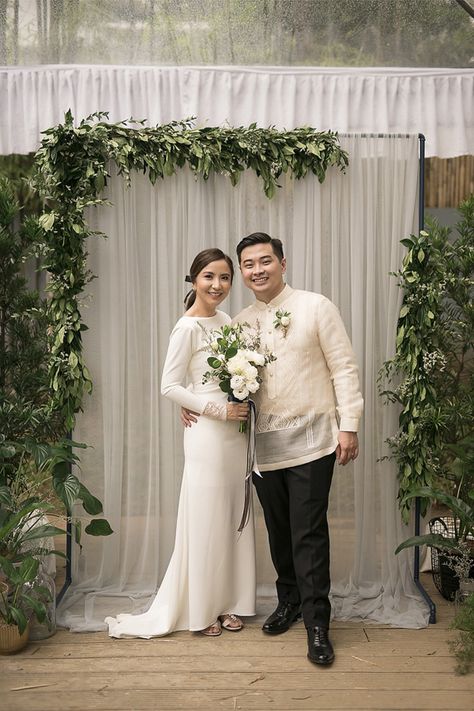 Garden Wedding Philippines, Filipiniana Wedding Theme, Backyard Garden Wedding, Filipiniana Wedding, Gypsophila Wedding, Filipino Wedding, Philippine Wedding, Wedding Philippines, Wedding Entourage