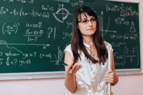 Teacher Photo Pictures, Teacher Teaching In Classroom Picture, School Teacher Photo, Teacher Pose, Teachers Teaching In Classroom, Teacher Pics, Classroom Photo, Woman Teacher, Teacher Picture