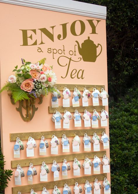 Tea Sommelier, Wedding Souvenirs Diy, High Tea Wedding, La Jolla Wedding, Baby Shower Tea, Tea Party Theme, Tea Party Wedding, Coffee Drinker, Party Deco