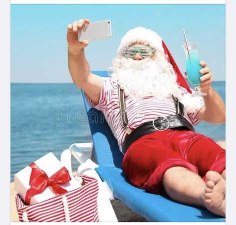 Santa On Vacation, Santa At The Beach, Santa On The Beach, Beard Competition, Coca Cola Santa Claus, Tropical Santa, Elf Printables, Christmas In Australia, Aussie Christmas