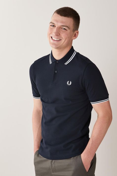 This classic polo shirt is made in cotton pique in a regular fit. Trimmed with twin tipping at the collar and button placket. 100% Cotton. Fred Perry Outfit Men, Fred Perry Outfit, Polo Outfit Men, Polo Outfit, Twin Tips, Cotton Polo Shirt, Cotton Polo, Mens Polo Shirts, Button Placket