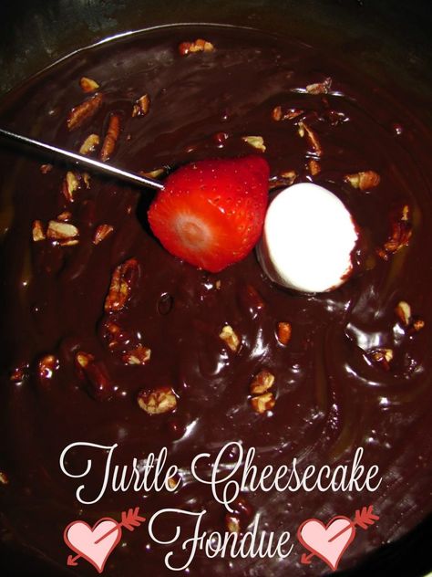 Valentine's Brunch at The Melting Pot~ Turtle Cheesecake Fondue - For the Love of Food Melting Pot Recipes, Fondue Restaurant, Dessert Fondue, Chocolate Fondue Recipe, Fondue Night, Valentines Brunch, Fondue Recipe, The Melting Pot, Turtle Cheesecake