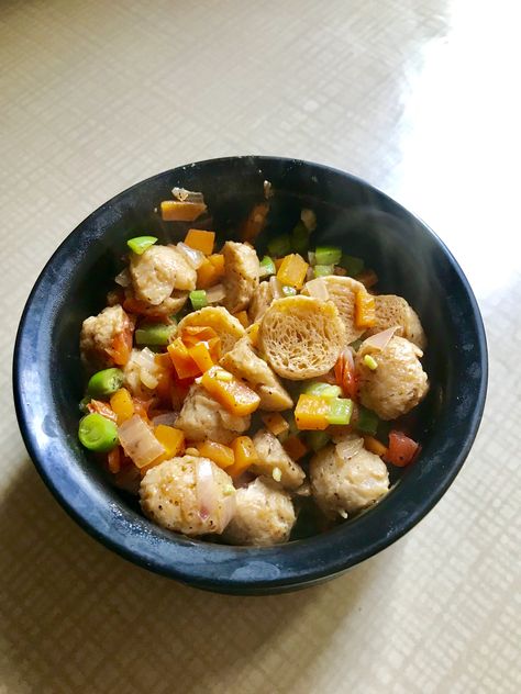 Soya chunks salad Soya Salad, Soya Chunks Salad, Easy Soya Chunks Recipe, Soya Chunks Recipe Healthy, Soya Chunks Fry Recipe, Soya Chunks Recipe, Soya Chunks, Kung Pao, Kung Pao Chicken