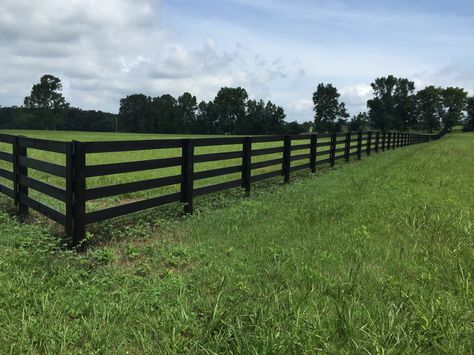 Horse Fence Ideas, Farm Fencing, Farm Landscaping, Corrugated Metal Fence, Pasture Fencing, Horse Fence, Wooden Gates Driveway, Horse Shelter, Country Fences