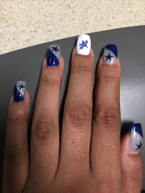 Dallas Cowboys Nails Designs Blue, Football Makeup Ideas Super Bowl, Dallas Cowboys Nail Art, Cowboys Nails Design, Dallas Cowboys Nails Acrylics, Dallas Cowboy Nails, Dallas Cowboys Nail Designs, Cowboys Nails, Dallas Cowboys Nails