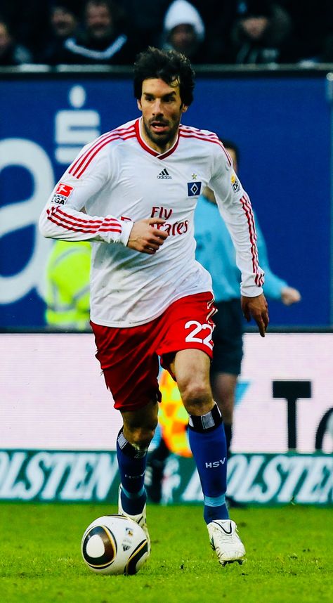 Ruud van Nistelrooy (Hamburger SV) Ruud Van Nistelrooy, Hamburger Sv, Football Legends, Best Football Players, Classic Football, Major League Soccer, Soccer News, Major League, Innovation Technology