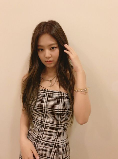 BLACKPINK Jennie Spotted Wearing Sexy Split Dress Girl Celebrities, Jennie Jisoo, Jennie Kim Blackpink, Ruby Jane, Jennie Lisa, Blackpink In Your Area, Blackpink Fashion, Lalisa Manoban, Blackpink Jisoo