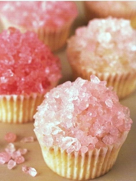 19 Valentines Day Cupcakes   The rock candy, pink champagne and pink velvet ones are on my to make list. Easy Kids Birthday Cakes, Crystal Cupcakes, Rockstar Party, Candy Cupcake, Princess Birthday Cake, Good Eat, Snacks Für Party, Rock Candy, Birthday Cake Kids