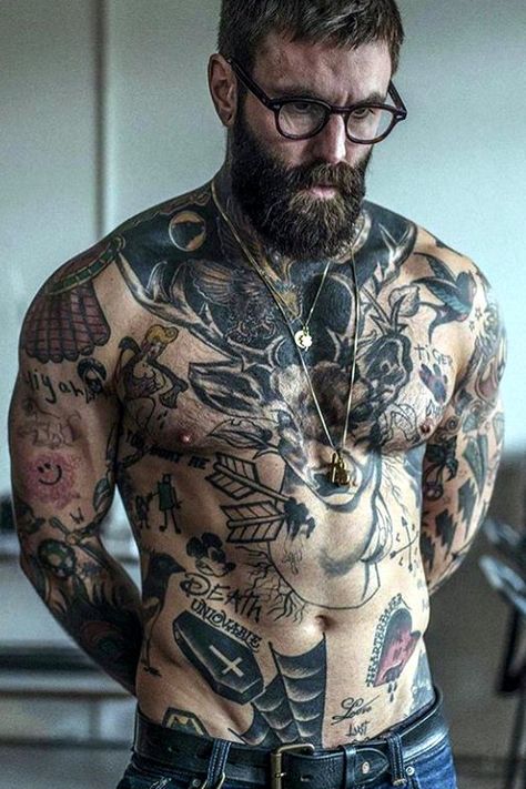 Man With Tattoos, Ricki Hall, Sanskrit Tattoo, Cool Hairstyles For Men, Beard Tattoo, Inked Men, Wearing Glasses, Mode Masculine, Tattoo Trends