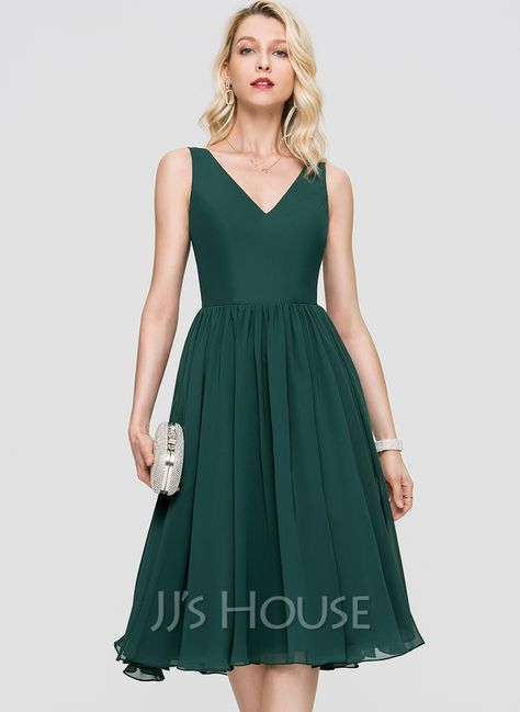 A-Line V-neck Knee-Length Chiffon Cocktail Dress (016197120) Princess Bridesmaid Dress, Knee Length Bridesmaid Dresses, Knee Length Cocktail Dress, V Neck Cocktail Dress, A Line Cocktail Dress, Chiffon Cocktail Dress, Sleeveless Bridesmaid Dresses, Bridesmaid Dresses Online, Dress Chiffon