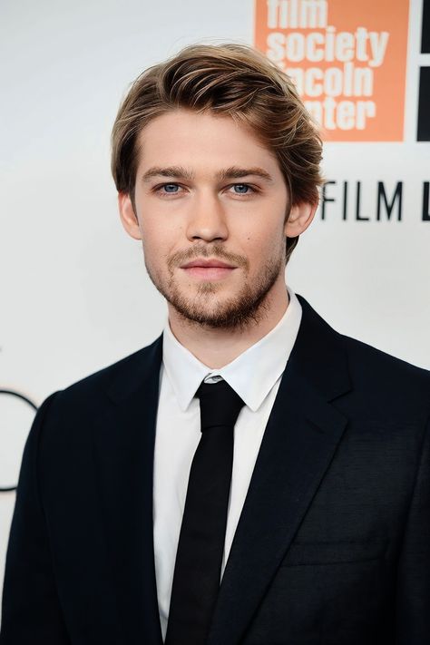 Joe Alwyn, New York Film, Jacob Elordi, Lincoln Center, September 28, Opening Night, The Favourite, Cat Face, Film Festival