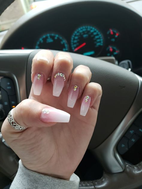 Ombre Nails With Rhinestones Bling, French Ombre Nails Coffin Rhinestones, French Ombre Rhinestone Nails, White Ombre With Rhinestones, Hombre Nails With Rhinestones, Acrylic Nail Designs Coffin Ombre, Pink And White Ombre Nail Designs With Rhinestones, Ombre French With Rhinestones, Ombre French Tip With Rhinestones