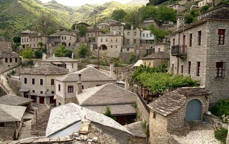 The 20 most beautiful Greek villages that you should visit! Greek Mountains, Greek Village, Places In Greece, Fantasy Town, Scenery Background, Greece Holiday, European Architecture, Mountain Village, Unique Architecture