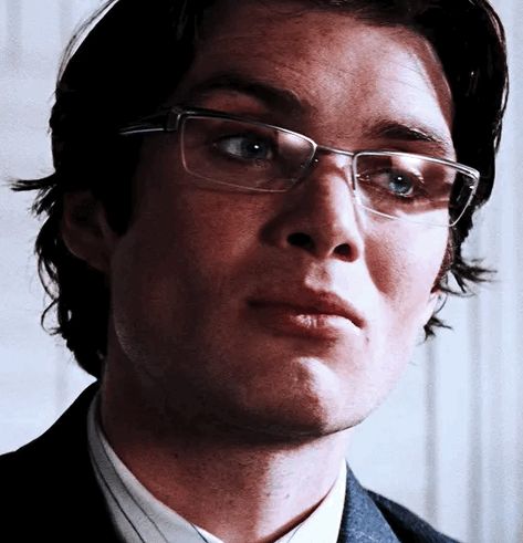 Jonathan Crane Gif, Crane Batman, Cillian Murphy Scarecrow, Dr Jonathan Crane, Candy Man, Jonathan Crane, Paul Dano, Batman Begins, Office Siren