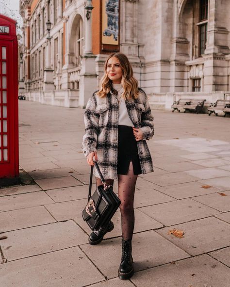 Checkered Shacket Outfit, Shacket Outfit, Insta Outfits, Petite Style, Winter Beauty, Style Blogger, Teenager Outfits, Trend Forecasting, Petite Fashion