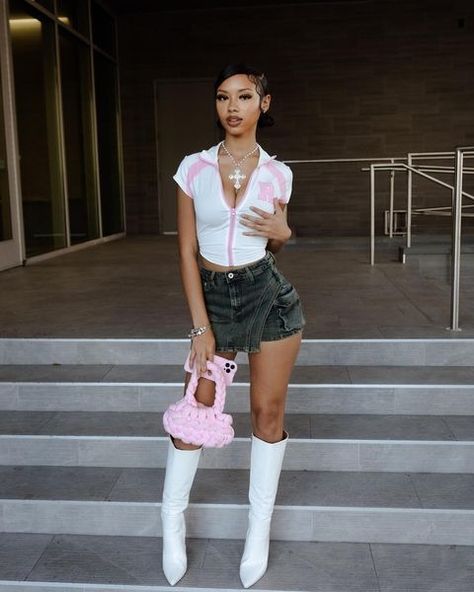 Ramiyah Marie, Streetwear Baddie, Bougie Outfits, Nicki Minaj Pink Friday, Outfits Concert, Fall Streetwear, Sophisticated Outfits, City Outfits, Fire Fits