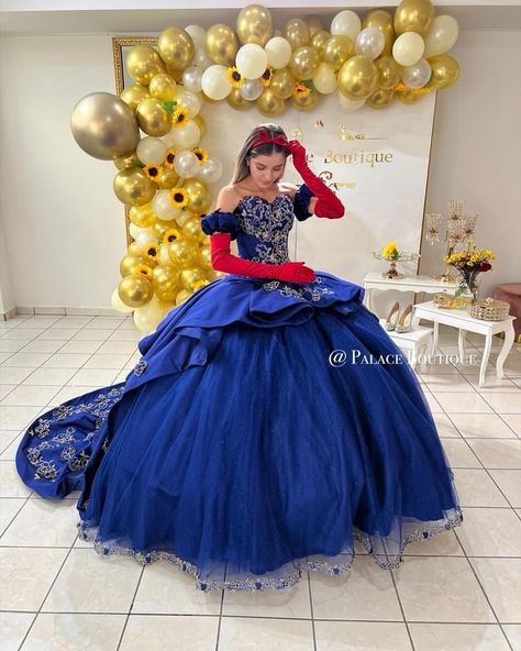 Snow White Quinceñera Dress, Snow White Quince Theme Dress, Snow White Theme Quinceanera Dress, Snow White Quinceanera Dresses, Snow White Quinceanera Theme Dress, Sweet 16 Snow White Theme, Snow White Theme Quinceanera, Snow White Quinceanera Theme, Snow White Princess Dress For Cosplay Events