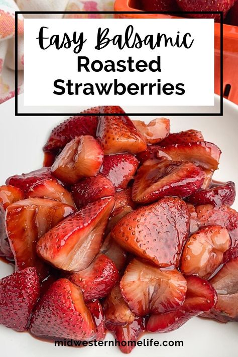 Roasting fresh strawberries in aged balsamic vinegar intensifies the flavor of the strawberries and mellows out the balsamic to create a luscious and jammy berry topping that is divine with whipped honey ricotta or spooned over vanilla bean ice cream. Whipped Honey, Vegan Ice Cream Recipe, Strawberry Balsamic, Homemade Strawberry Sauce, Roasted Strawberries, Balsamic Reduction, Strawberry Sauce, Healthy Breakfast Recipes, Appetizers Easy